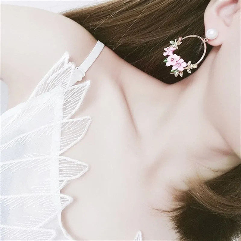 2018 fashion new women's brand earrings elegant inlaid pearl big flower earrings summer fresh and lovely round jewelry gifts