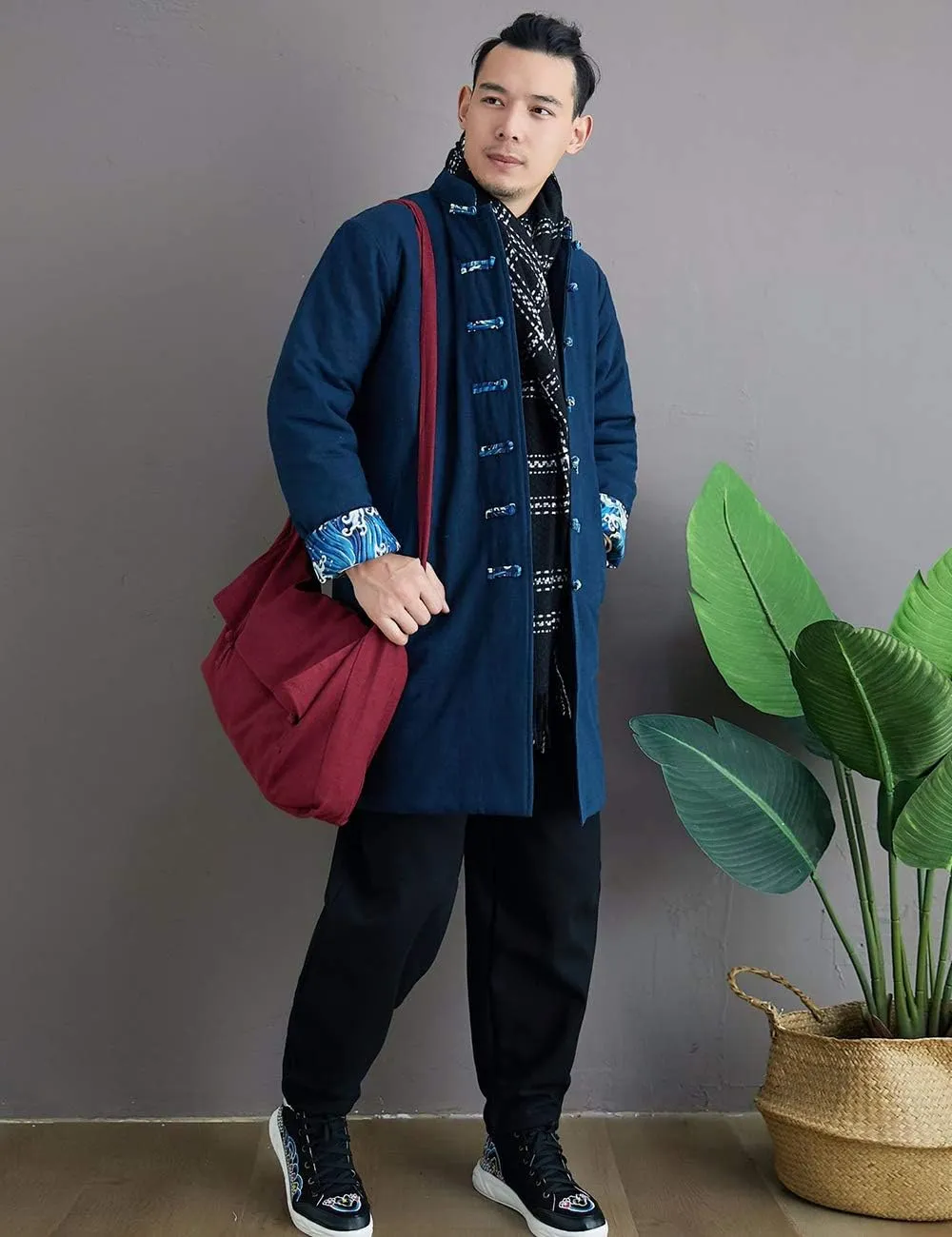 Chinese Traditional Men's Cotton Padded Jacket Coat Contrast Color Buttons Wadded Winter Jacket Thick and Warm