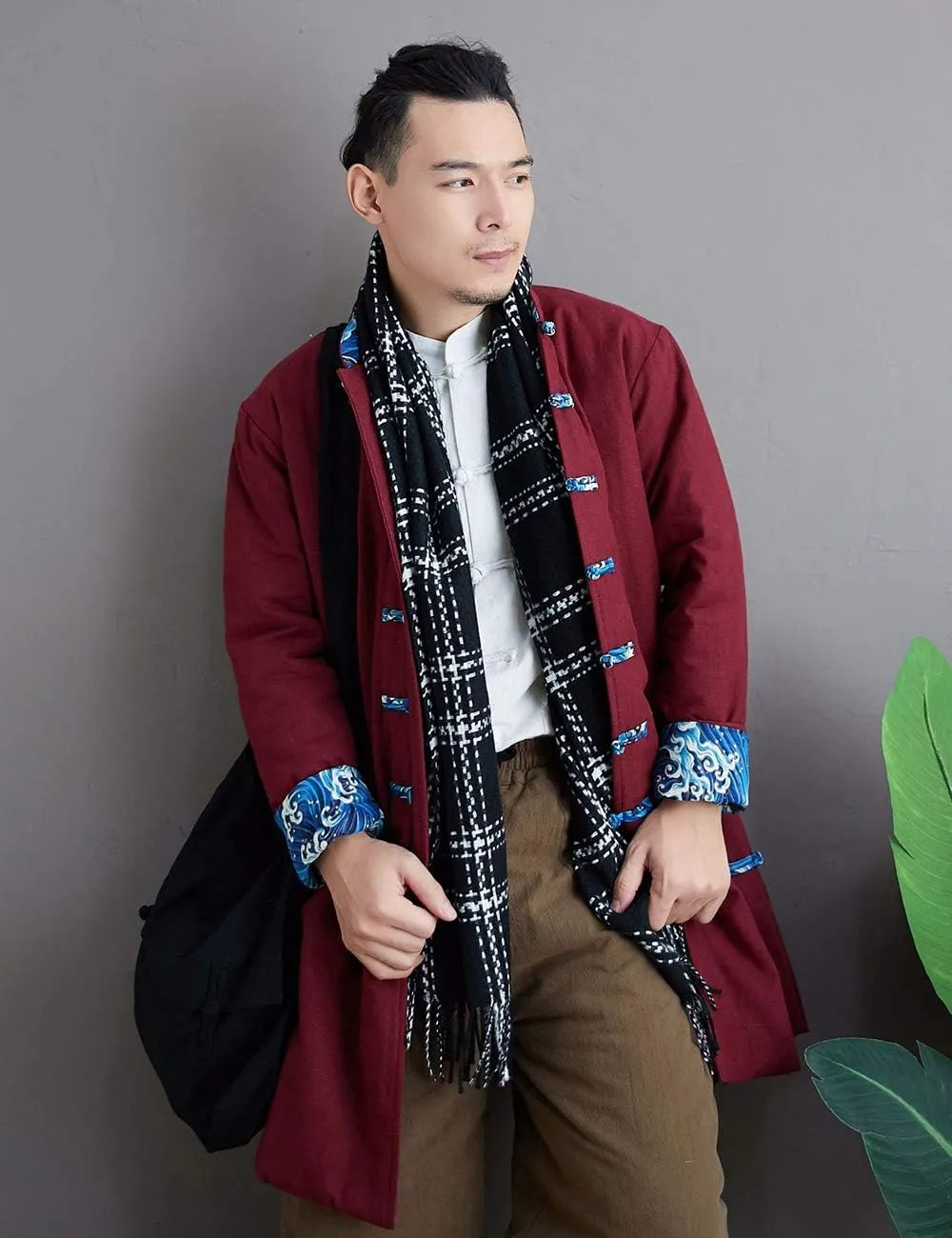 Chinese Traditional Men's Cotton Padded Jacket Coat Contrast Color Buttons Wadded Winter Jacket Thick and Warm