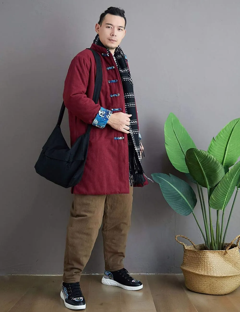Chinese Traditional Men's Cotton Padded Jacket Coat Contrast Color Buttons Wadded Winter Jacket Thick and Warm
