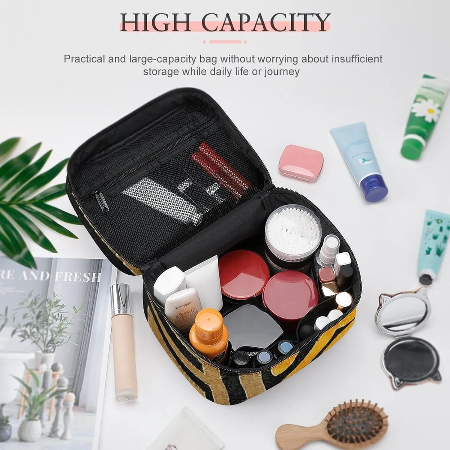 Contemporary African Mud Cloth Print Retro Pattern Portable Large Capacity Portable Makeup Bag with Zipper