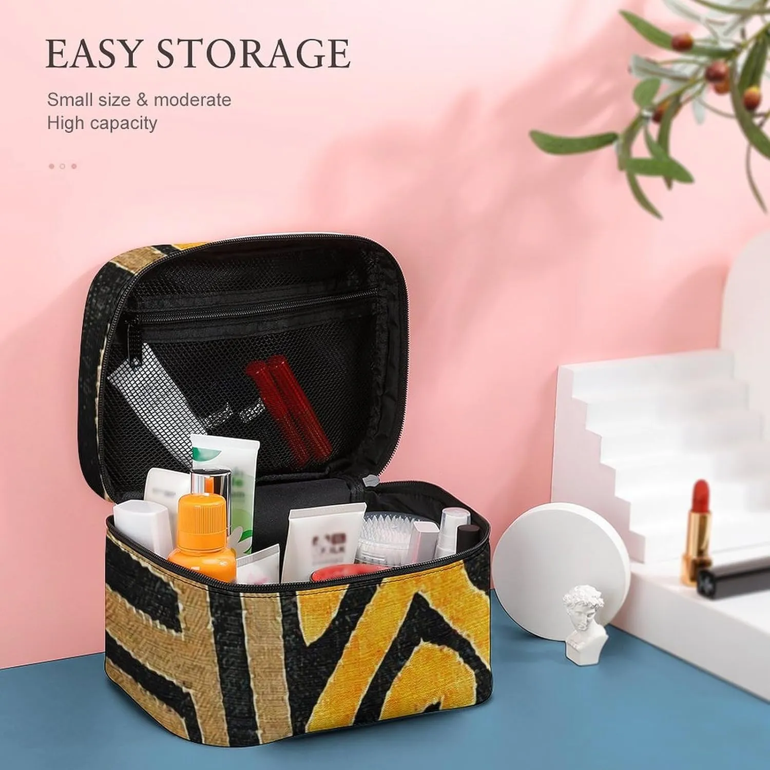 Contemporary African Mud Cloth Print Retro Pattern Portable Large Capacity Portable Makeup Bag with Zipper