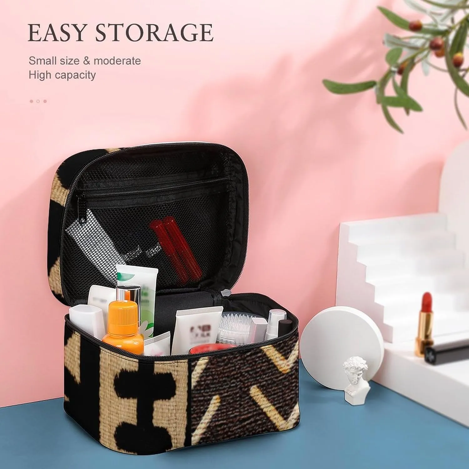 Contemporary AfricanMud Cloth Print Retro Portable Large Capacity Portable Makeup Bag with Zipper