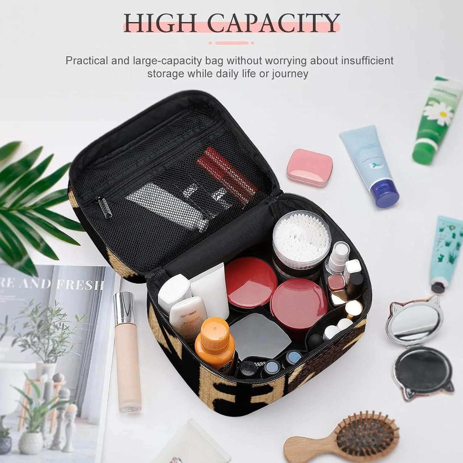 Contemporary AfricanMud Cloth Print Retro Portable Large Capacity Portable Makeup Bag with Zipper