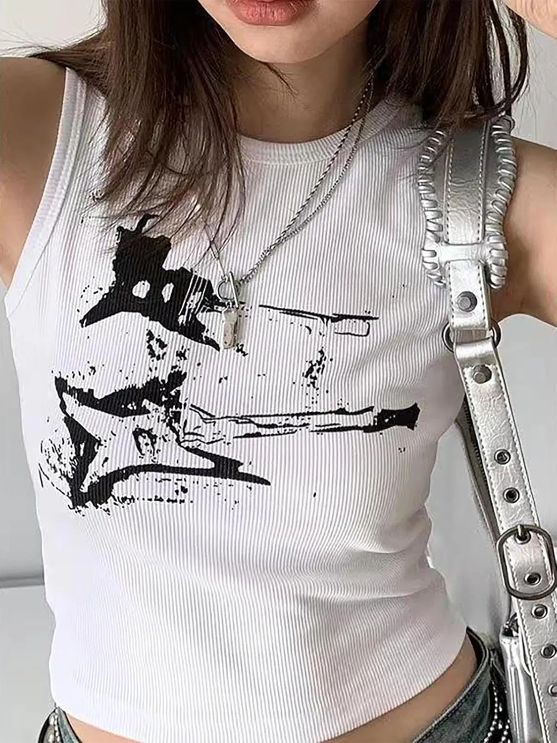 Xineicy Women's Star Sleeveless Crop Top Vintage Y2k Tops Round Neck Racerback Tank Tops Casual Tee